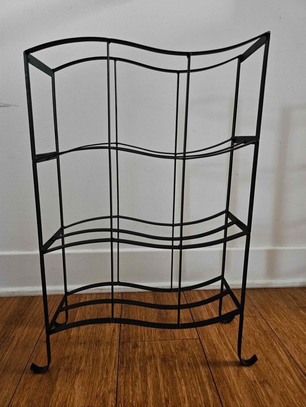 Metal Wine Storage Rack in Black